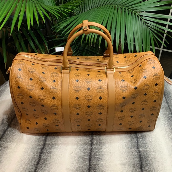 { MCM } Weekender Large Visetos Carry On Duffel - Picture 3 of 8